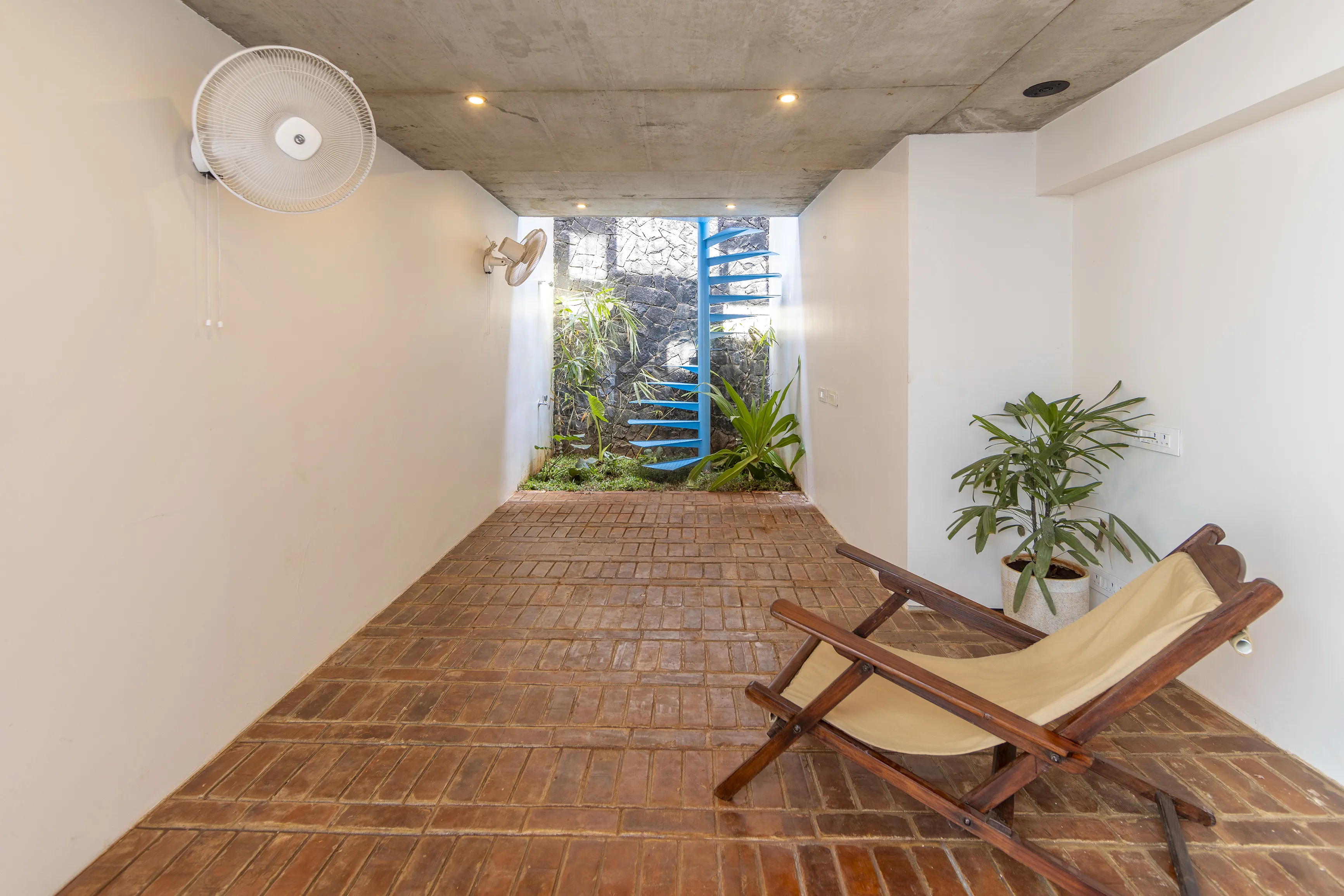 20 Sq.m House living room with brick flooring