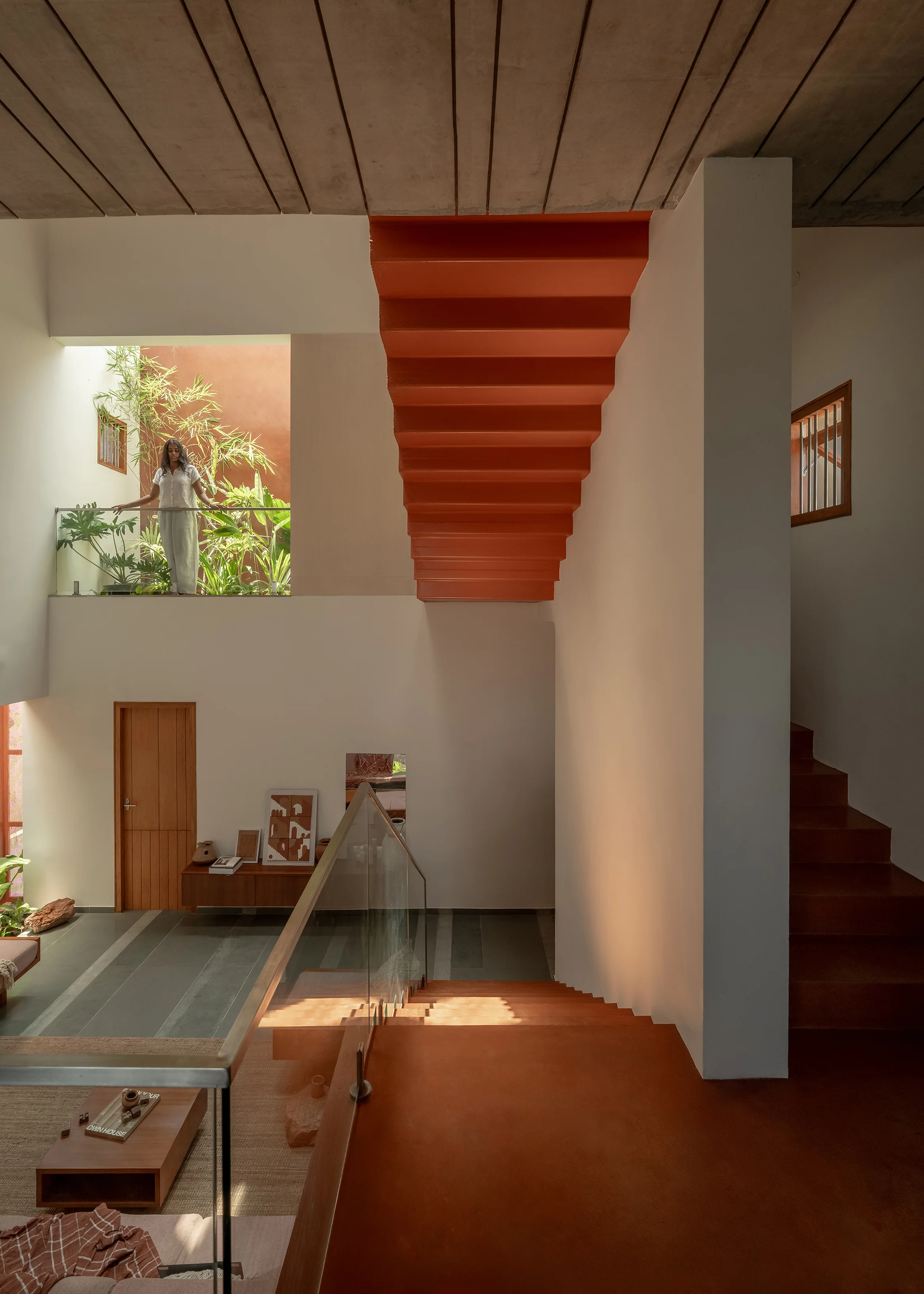 Splitscape Residence courtyard staircase